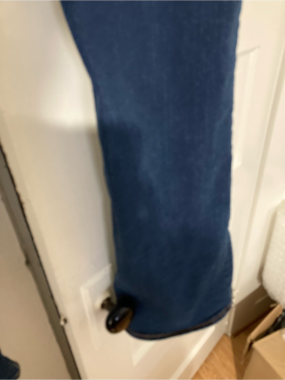 American Eagle Jeans - Picture 5 of 16